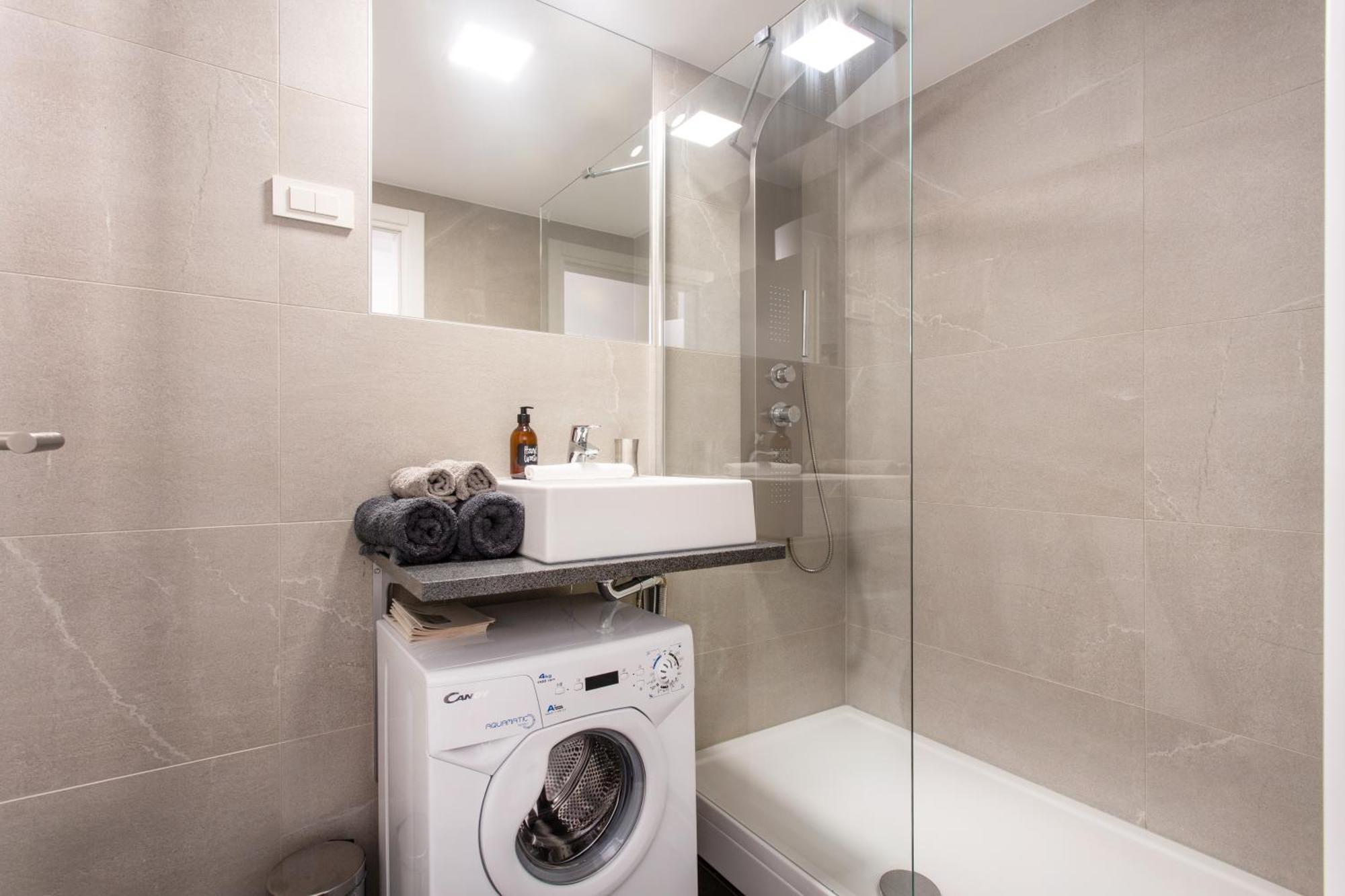 Urban Style Apartments By Loft Λιουμπλιάνα Δωμάτιο φωτογραφία